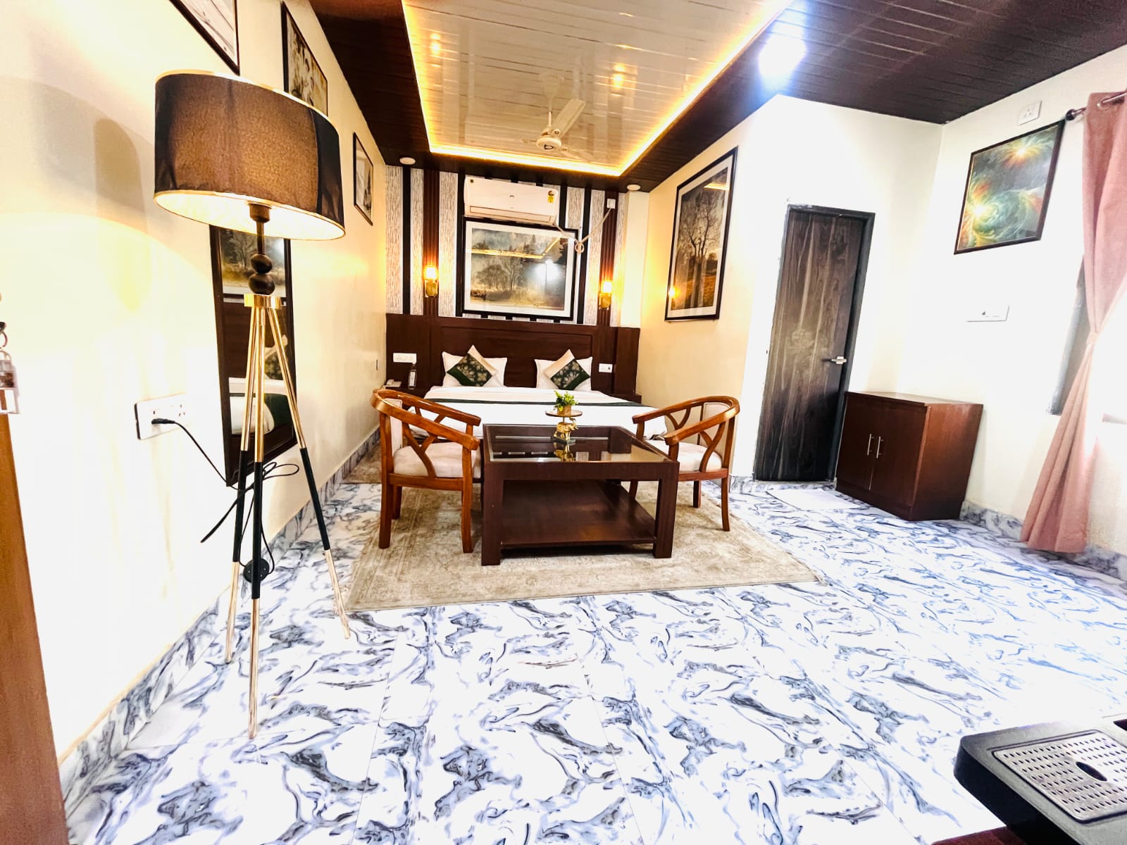 Executive Room